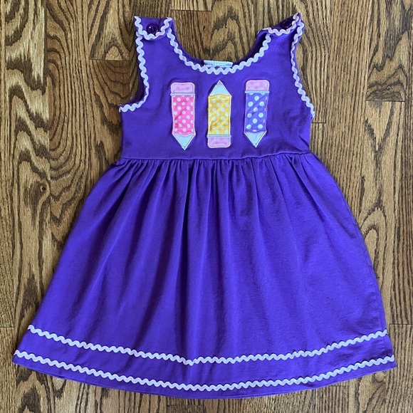 Purple with pencil appliqué Ruffle Girl dress, size large (5), excellent cond. - Picture 1 of 13